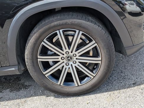 Used 2025 Mercedes-Benz GLE 350 4MATIC image 11