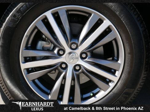 Used 2020 INFINITI QX60 Luxe w/ Essential Package FWD image 17