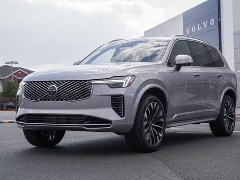 New 2026 Volvo XC90 B6 Plus w/ Protection Package Premier image 3