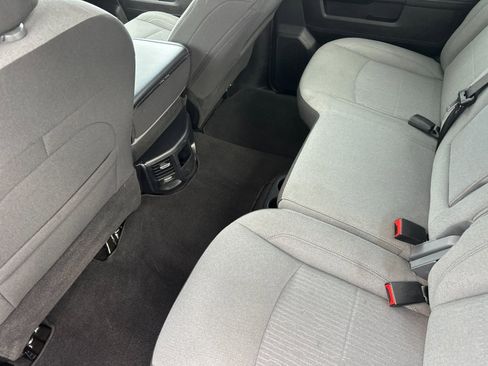 Used 2024 RAM 2500 Big Horn w/ Bed Utility Group image 11