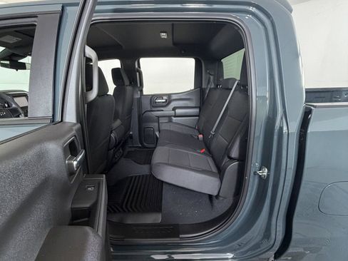 New 2026 Chevrolet Silverado 1500 Custom Trail Boss w/ LPO, Dark Essentials Package AWD/4WD image 12