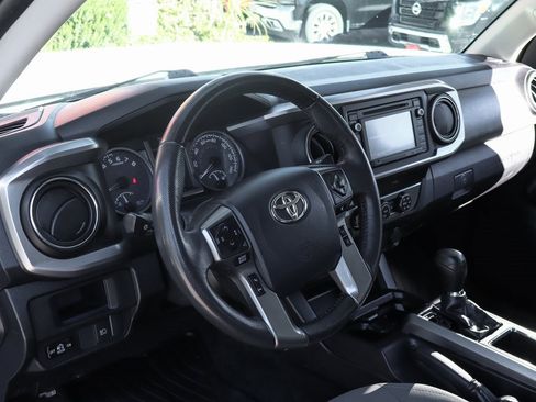 Used 2019 Toyota Tacoma SR5 image 19