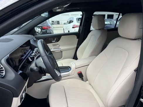 Certified 2026 Mercedes-Benz GLA 250 image 8