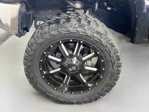 Used 2019 Toyota Tundra 1794 Edition image 13