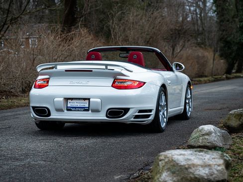 Used 2012 Porsche 911 Turbo S AWD/4WD image 13