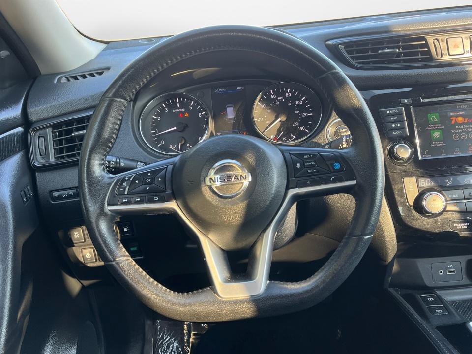 Used 2019 Nissan Rogue SL AWD/4WD image 10
