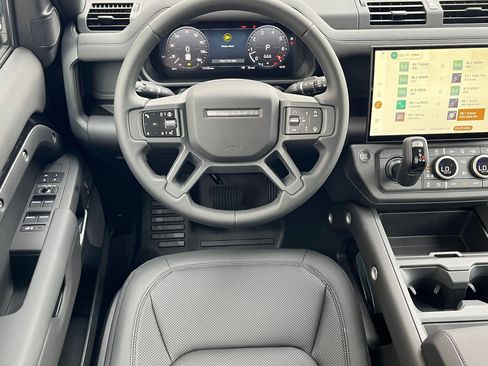 Used 2026 Land Rover Defender 110 S AWD/4WD image 27