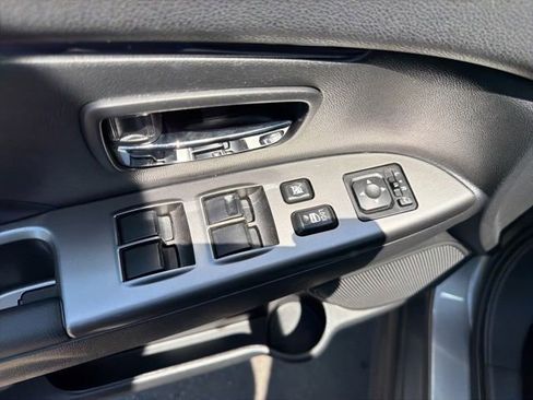 Used 2024 Mitsubishi Outlander Sport SE AWD/4WD image 19