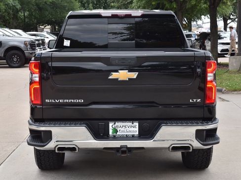 Used 2021 Chevrolet Silverado 1500 LTZ w/ LTZ Premium Texas Edition AWD/4WD image 9