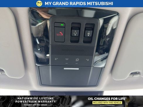 New 2026 Mitsubishi Outlander SE AWD/4WD image 21