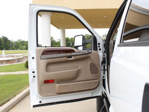 Used 2004 Ford F250 XLT AWD/4WD image 27