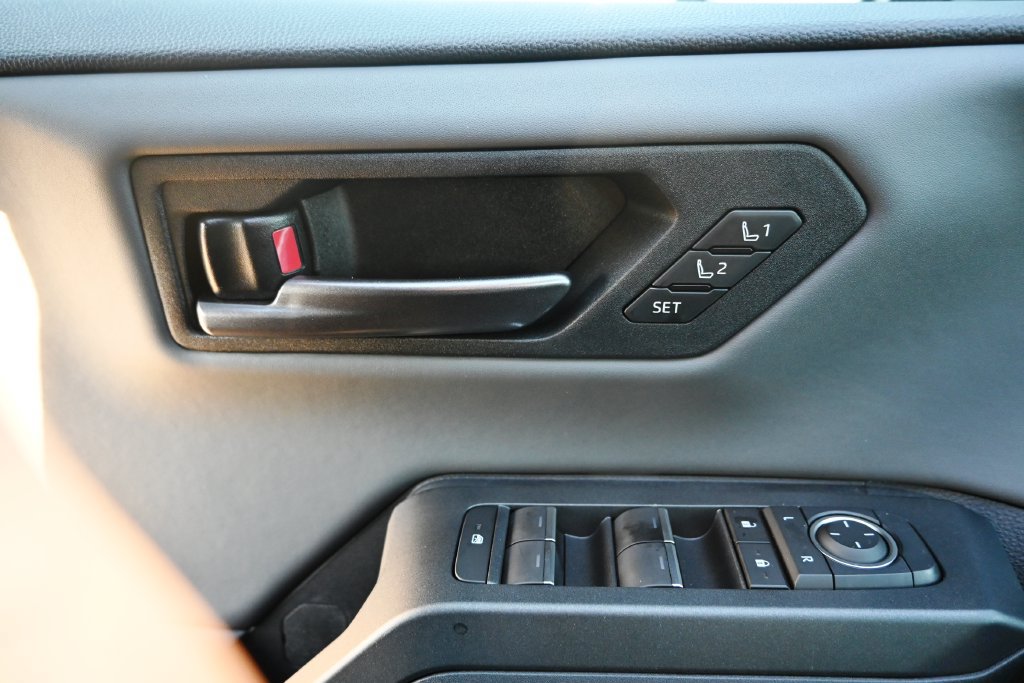 New 2026 Toyota RAV4 XSE AWD/4WD image 29