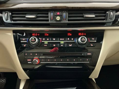 Used 2018 BMW X5 xDrive50i AWD/4WD image 14