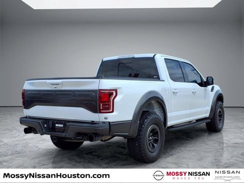 Used 2018 Ford F150 Raptor w/ Equipment Group 802A Luxury AWD/4WD image 7