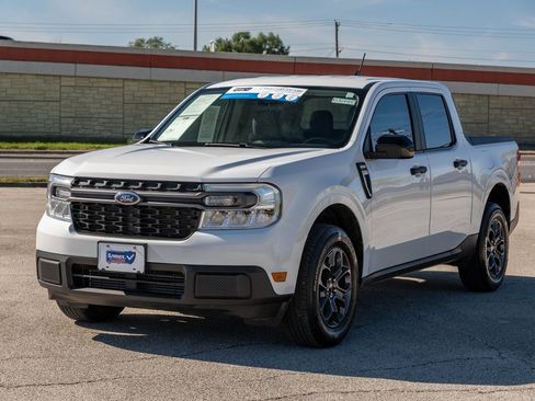 Used 2024 Ford Maverick XLT w/ XLT Luxury Package image 3
