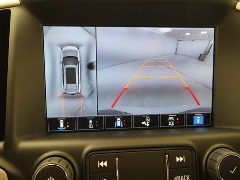 Used 2022 GMC Terrain Denali w/ Denali Premium Package image 17