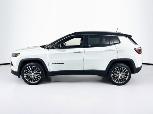 Used 2023 Jeep Compass Limited w/ Elite Group AWD/4WD image 8