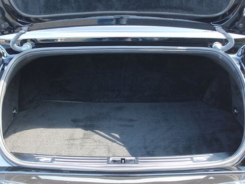 Used 2013 Bentley Mulsanne RWD image 39