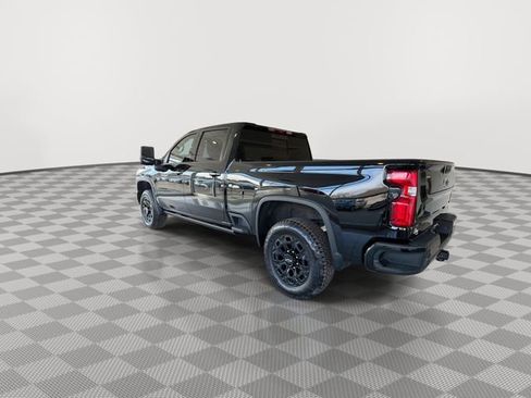 Certified 2024 Chevrolet Silverado 2500 LTZ w/ LTZ Plus Package image 7