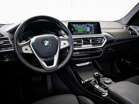 Certified 2024 BMW X3 xDrive30i w/ Convenience Package image 4