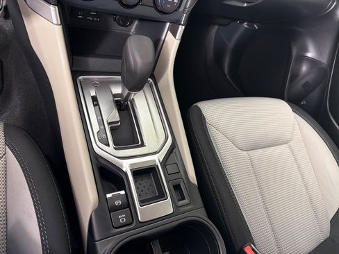Used 2019 Subaru Forester w/ Alloy Wheel Package AWD/4WD image 17