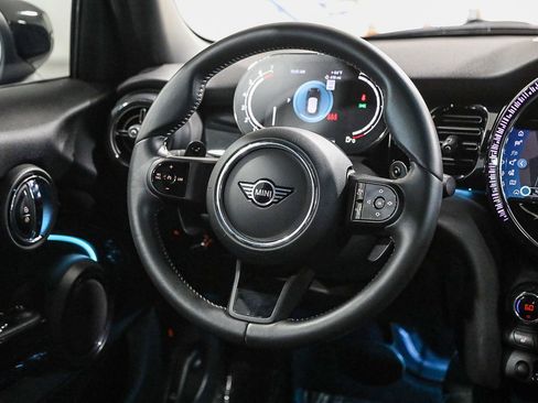 Used 2023 MINI Cooper S image 15