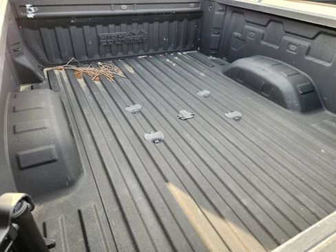 Used 2024 Chevrolet Silverado 2500 High Country w/ High Country Premium Package AWD/4WD image 10
