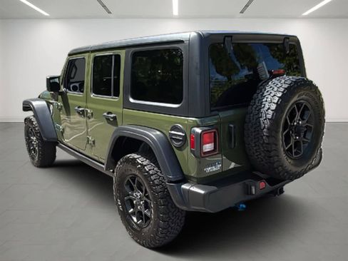 Used 2024 Jeep Wrangler Willys image 3