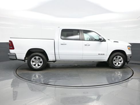 Used 2023 RAM 1500 Laramie AWD/4WD image 10