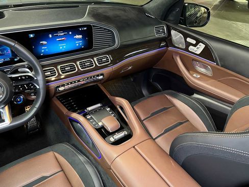 Certified 2024 Mercedes-Benz GLS 63 AMG 4MATIC image 43