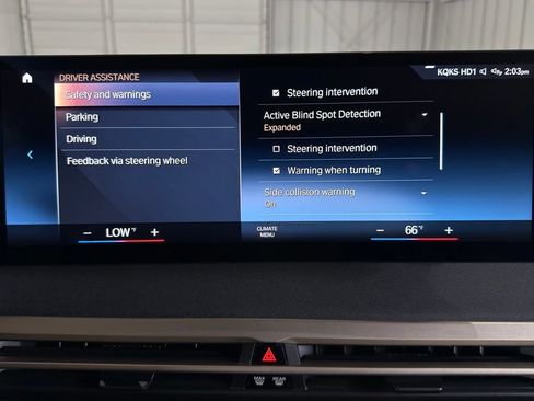 Used 2023 BMW iX xDrive50 w/ Sport Package AWD/4WD image 38
