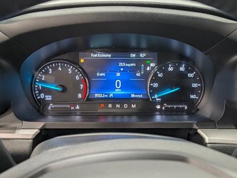 Used 2020 Ford Explorer XLT w/ Equipment Group 202A AWD/4WD image 16