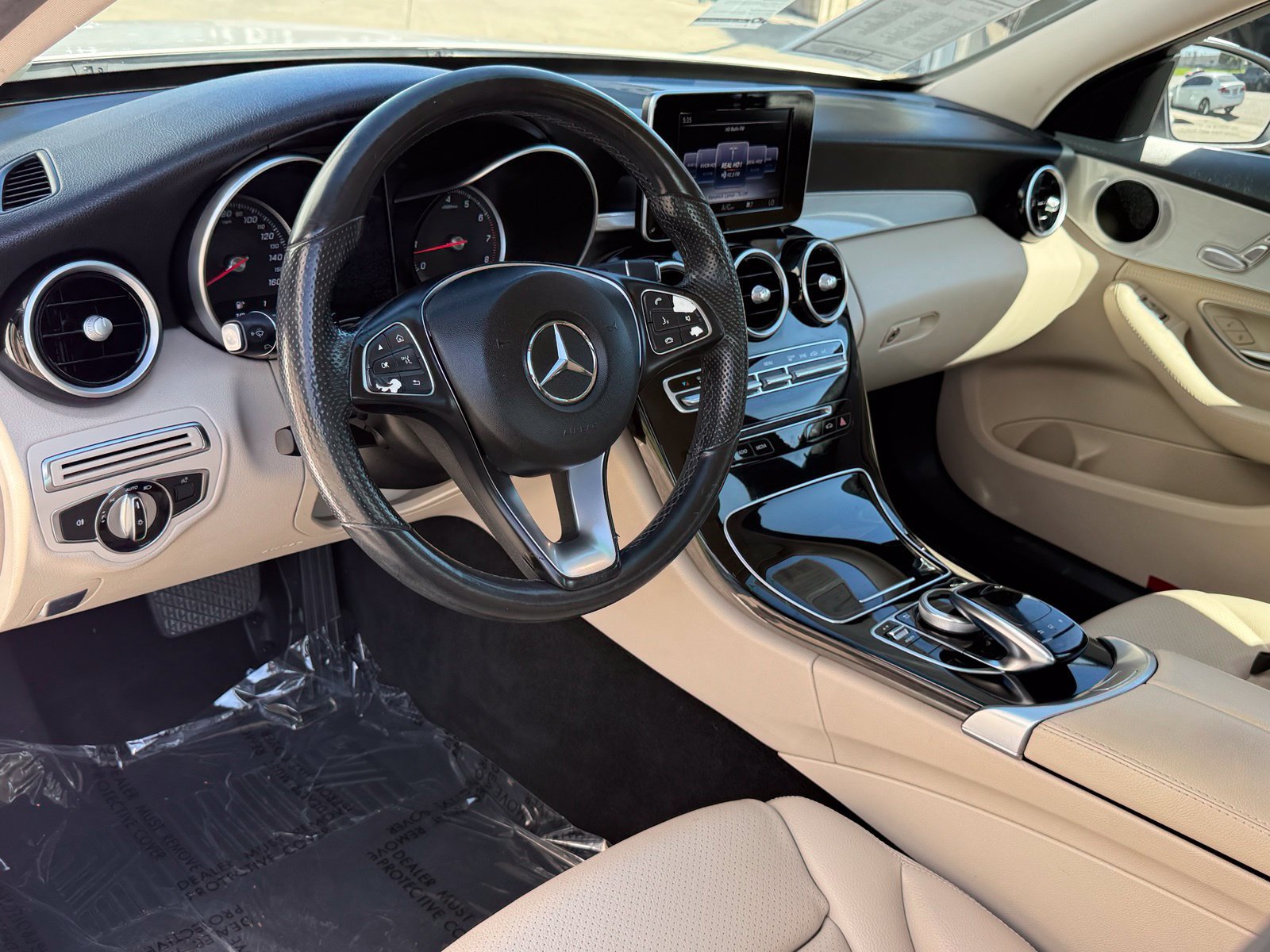 Used 2015 Mercedes-Benz C 300 4MATIC Sedan image 38