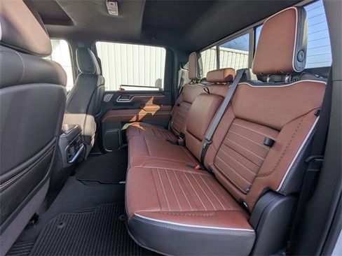 New 2026 GMC Sierra 2500 Denali Ultimate image 16