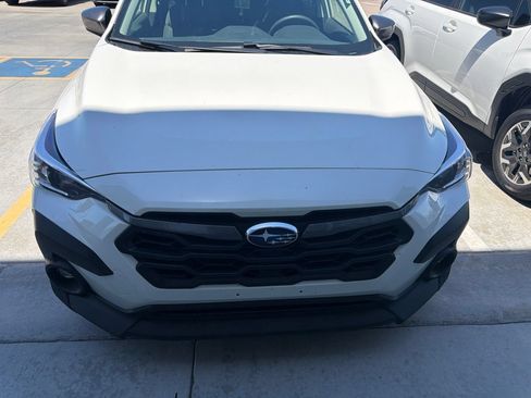 Used 2024 Subaru Crosstrek 2.0i Premium AWD/4WD image 6