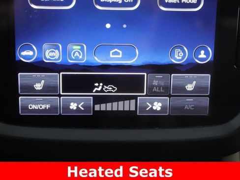 Used 2025 Subaru Forester Premium image 3