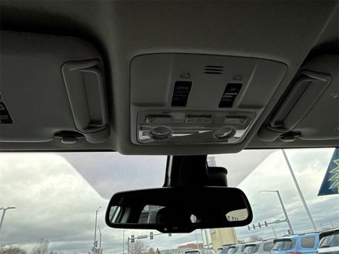 Used 2014 Toyota RAV4 Limited image 30