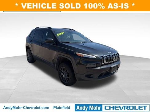 Used 2016 Jeep Cherokee Sport image 7