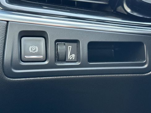 Certified 2023 Cadillac XT6 Sport image 34