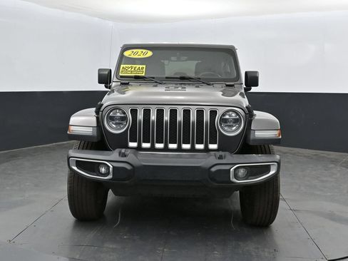 Used 2020 Jeep Wrangler Unlimited Sahara w/ Uconnect 4C Nav & Sound Group AWD/4WD image 6