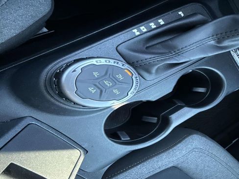 Used 2022 Ford Bronco 2-Door w/ Sasquatch Package image 27