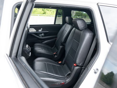 Used 2021 Mercedes-Benz GLS 450 4MATIC image 21