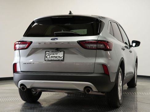 Used 2023 Ford Escape Active w/ Cold Weather Package FWD image 9