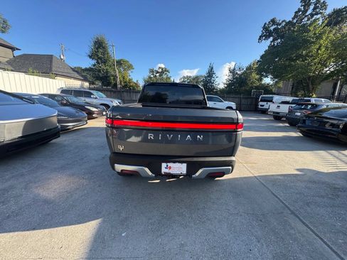 Used 2022 Rivian R1T Launch Edition AWD/4WD image 5