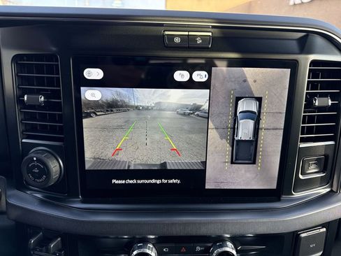 New 2026 Ford F250 Platinum w/ FX4 Off-Road Package image 24