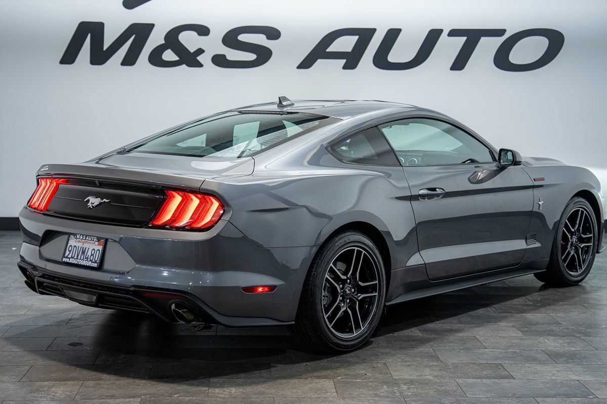 Used 2022 Ford Mustang Coupe w/ Equipment Group 101A RWD image 4