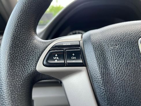 Used 2009 Honda Accord LX image 34