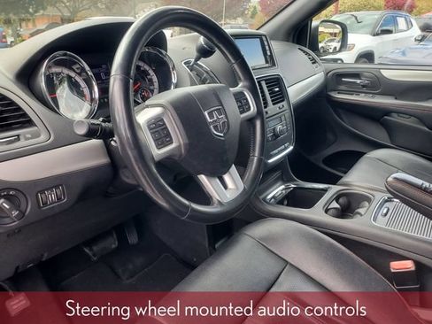 Used 2018 Dodge Grand Caravan GT FWD image 18