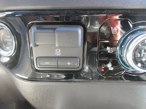 New 2026 GMC Sierra 1500 SLT w/ SLT Premium Plus Package image 20