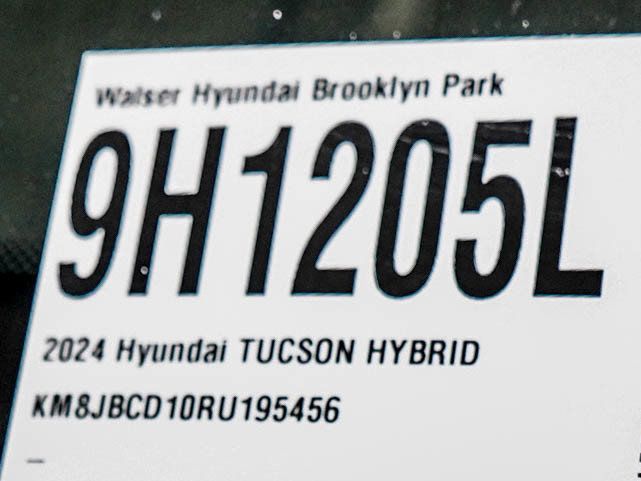 Used 2024 Hyundai Tucson Blue AWD/4WD image 30